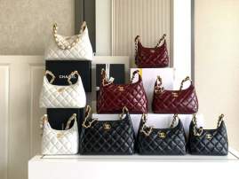 Picture of Chanel Handbags _SKUfw239860178fw